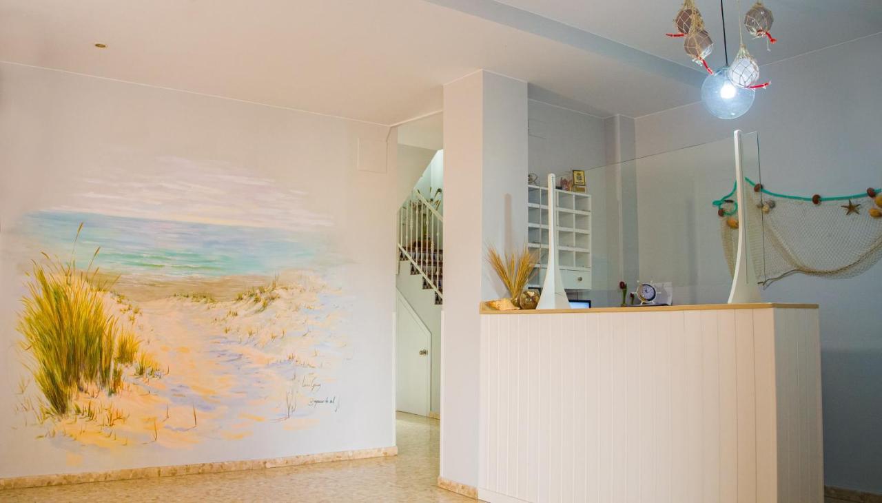 Hostal Patio Andaluz 蓬塔翁布里亚 外观 照片