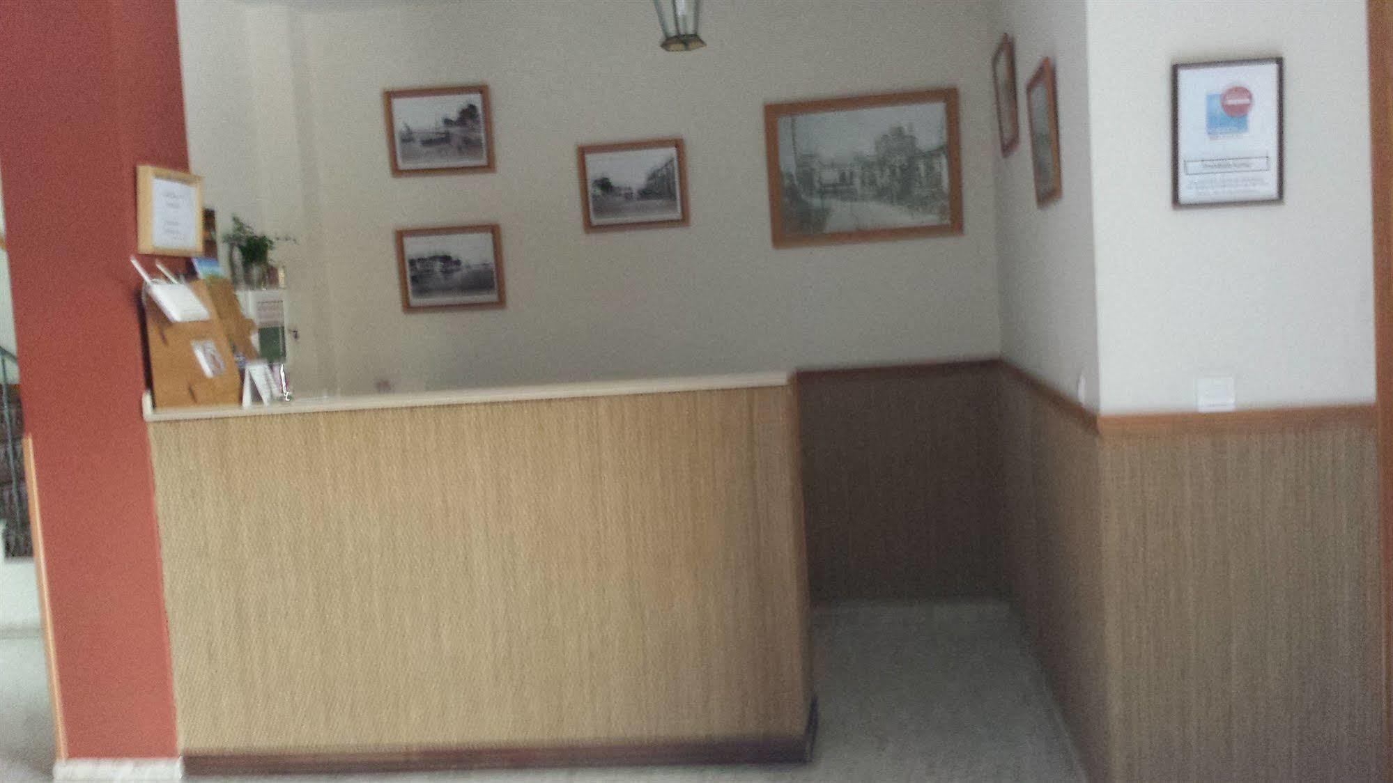 Hostal Patio Andaluz 蓬塔翁布里亚 外观 照片